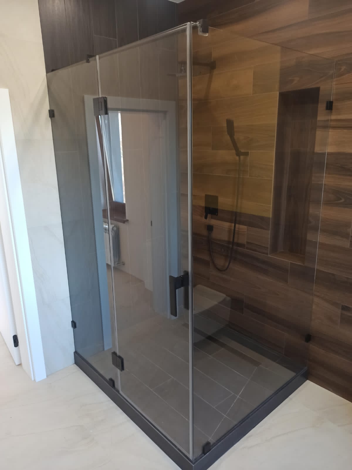 душевая угловая дверь петлях эксклюзив