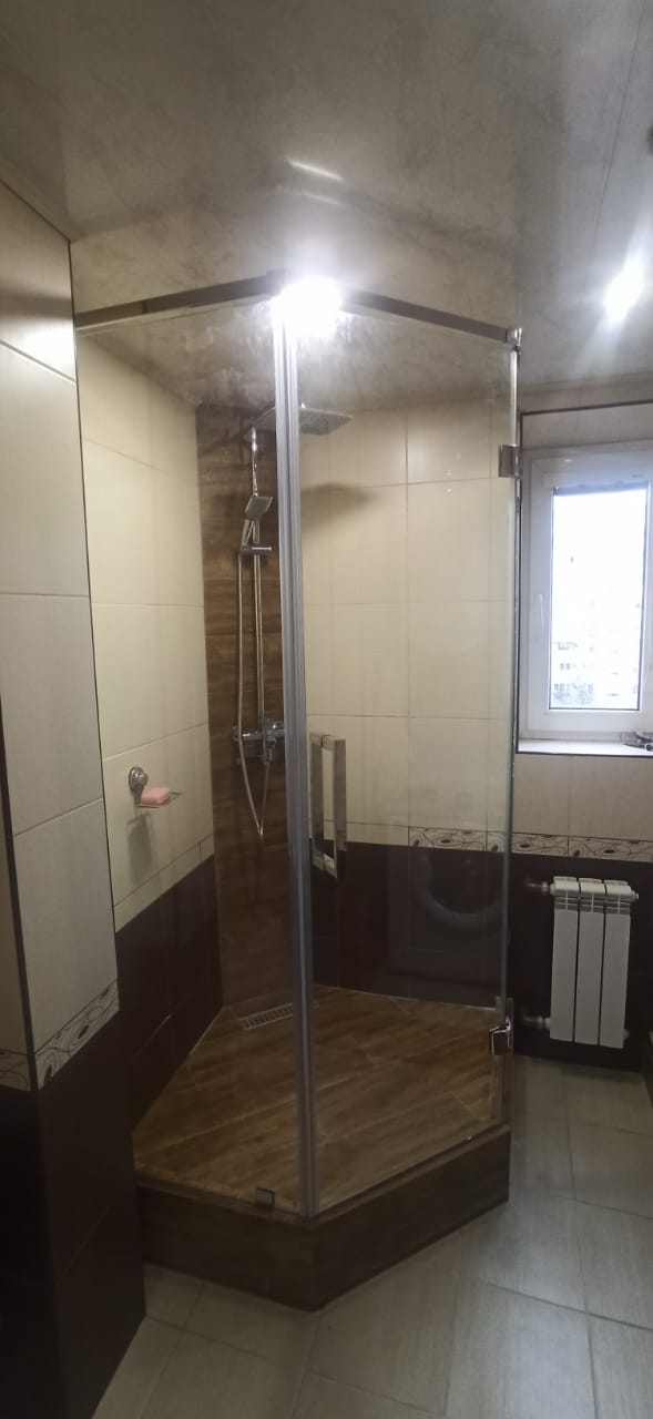 душевая угловая трапеция