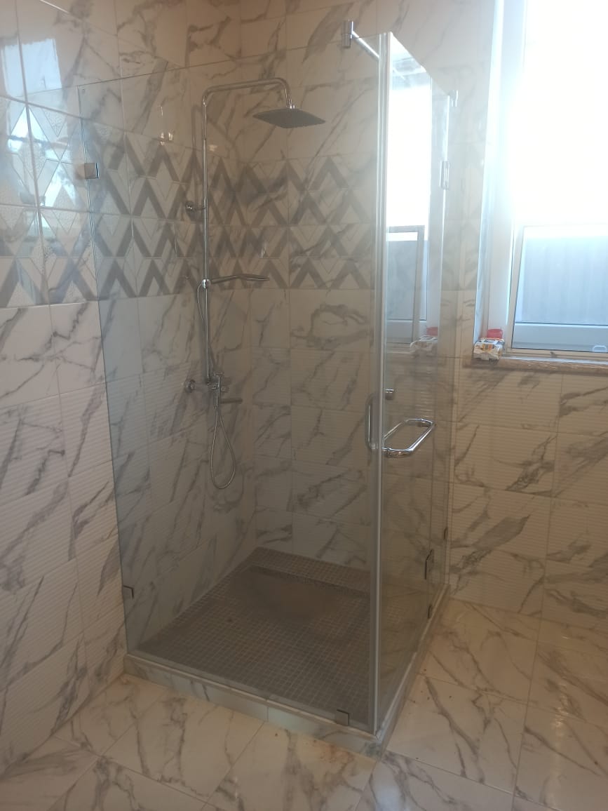 душевая угловая стандартная