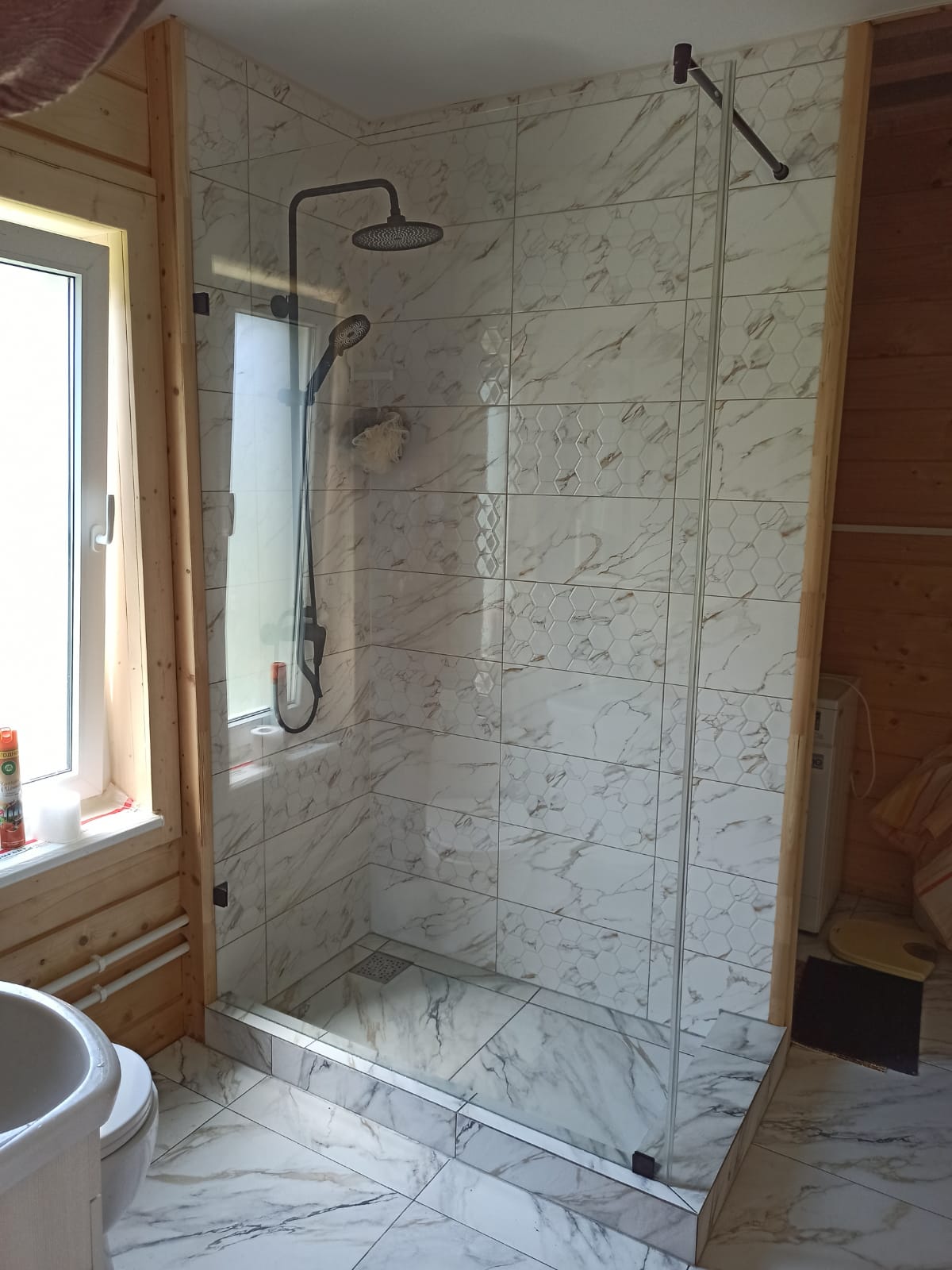 Душевые ограждения шторки фото | Атлант Стекло