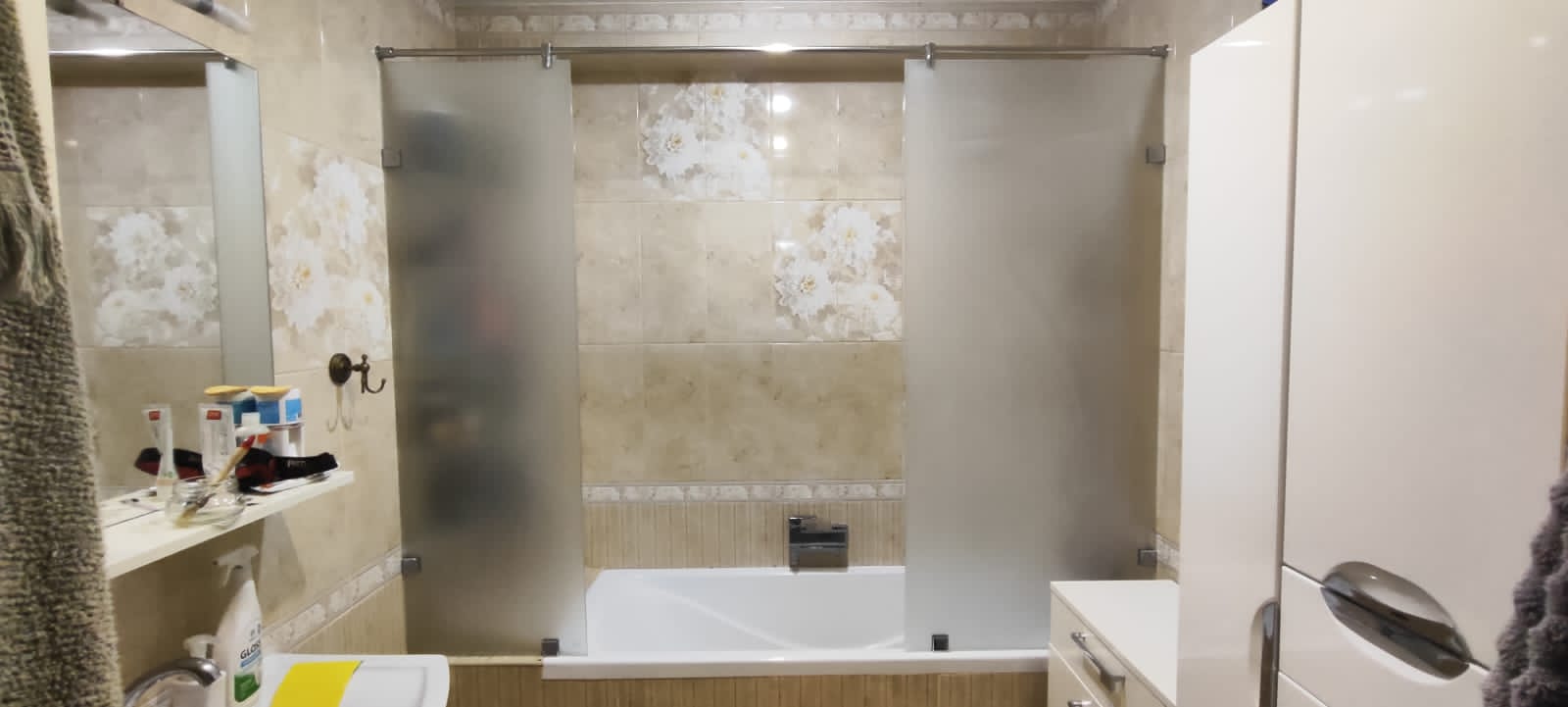 Душевые ограждения шторки фото | Атлант Стекло