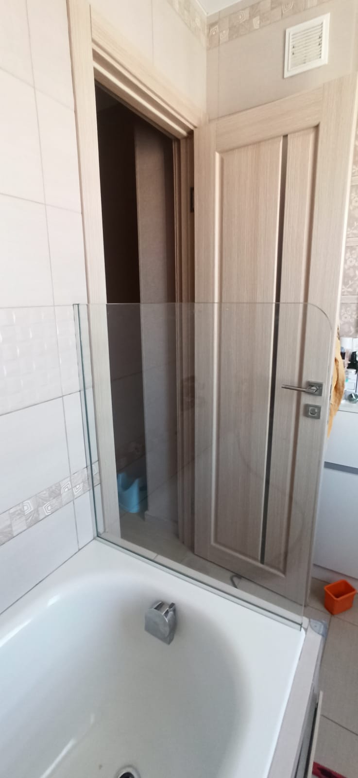 Душевые ограждения шторки фото | Атлант Стекло