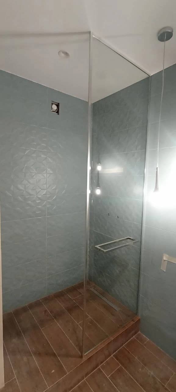 Душевые ограждения шторки фото | Атлант Стекло