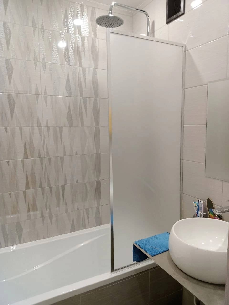 Душевые ограждения шторки фото | Атлант Стекло