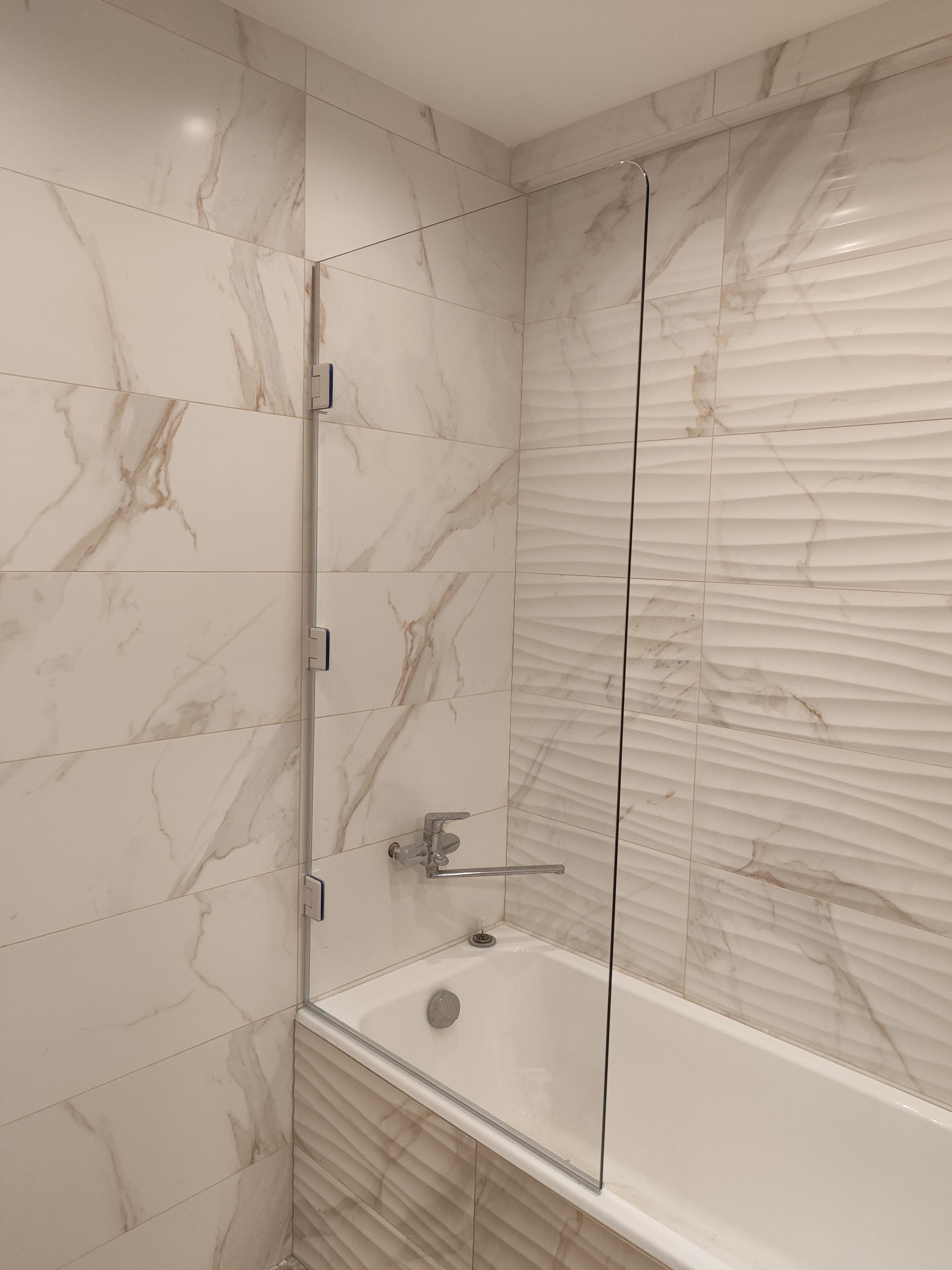 Душевые ограждения шторки фото | Атлант Стекло