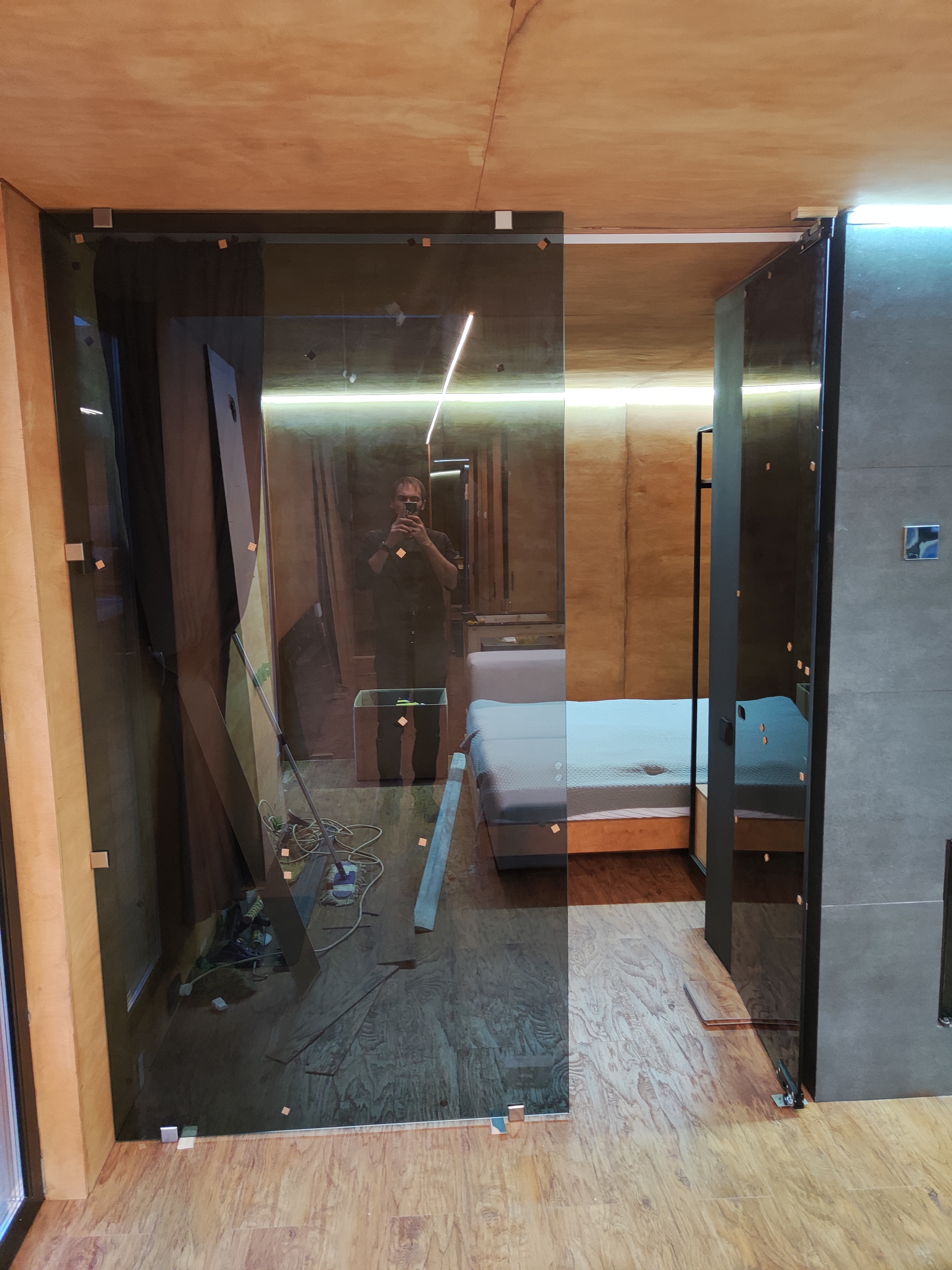 Перегородки стеклянные фото | Атлант Стекло