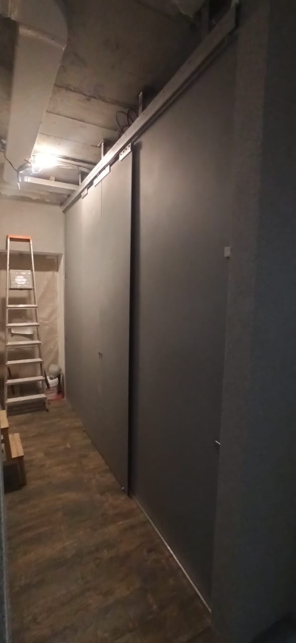 Перегородки стеклянные фото | Атлант Стекло