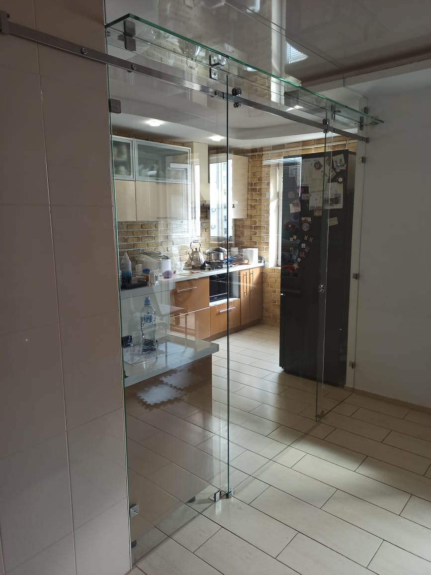 Перегородки стеклянные фото | Атлант Стекло